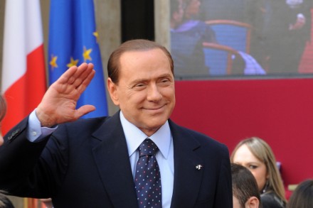 Silvio Berlusconi è morto. Inizia la complessa spartizione ereditaria